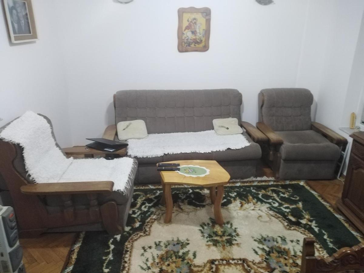 Kraljevski Apartman Kraljevo Eksteriør billede